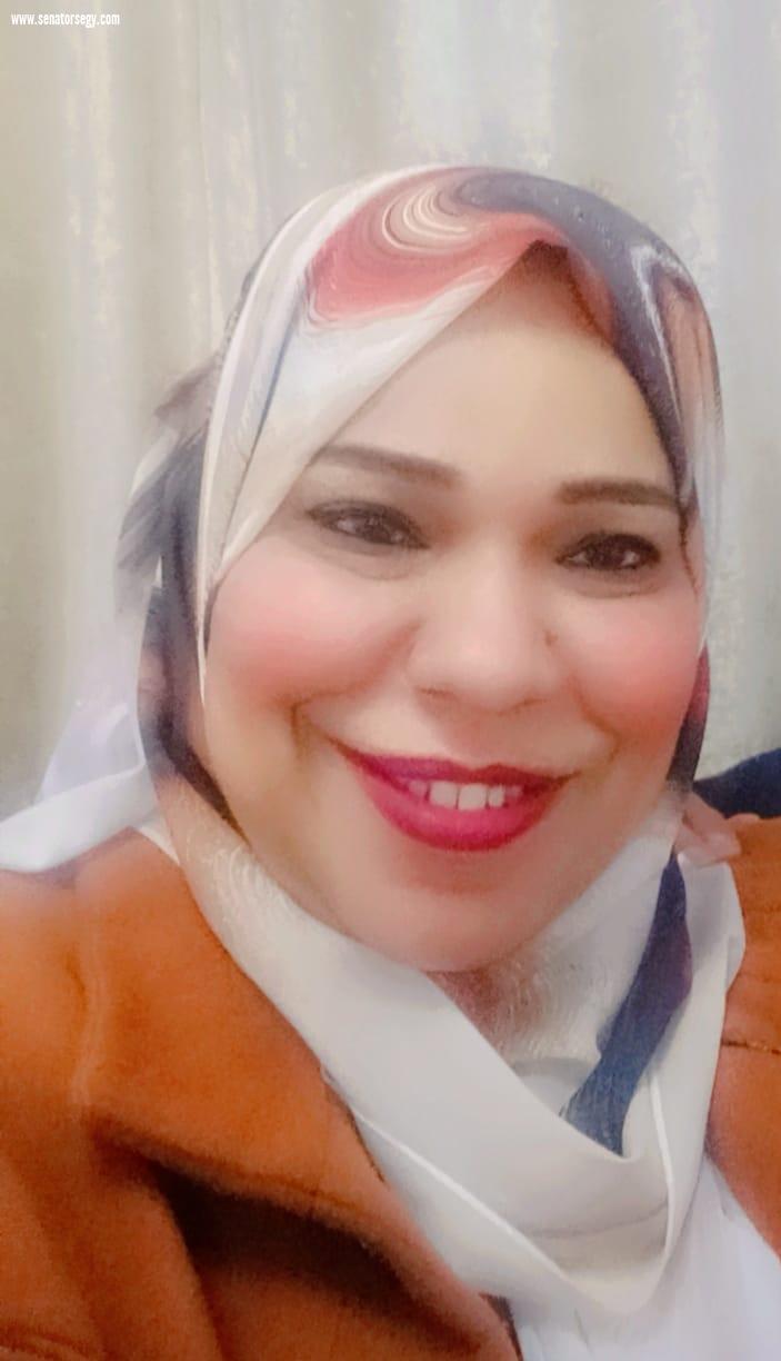 دكتورة فاتن فتحي تكتب: التمريض المنزلي.. خط الدفاع الأول لاكتشاف المخاطر الصحية لدى المسنين قبل تحولها إلى مضاعفات