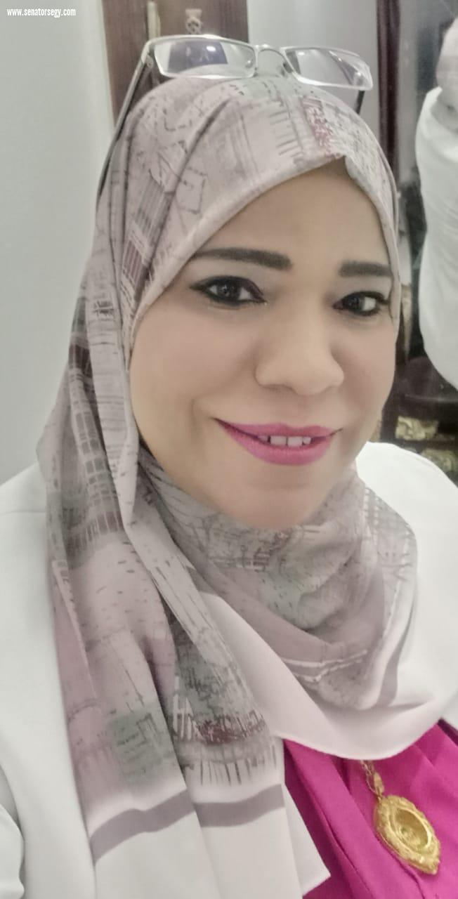 دكتورة فاتن فتحي تكتب.. بين غياب الوعي المجتمعي ومعاناة القائمين به...  التمريض المنزلي في خطر !!