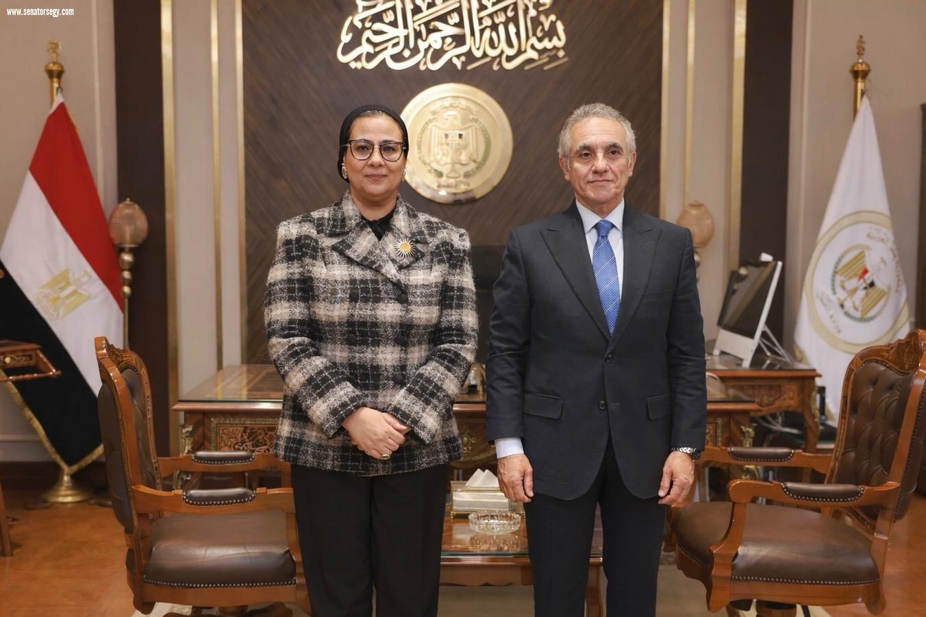 المستشارة أمل عمار تهنئ المستشار محمود حلمي الشريف لتوليه منصب وزير العدل 