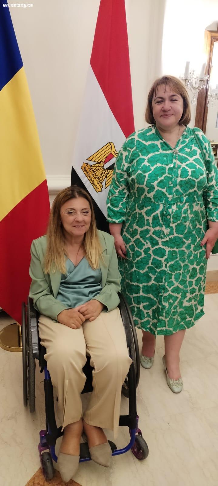 المشرف العام على 