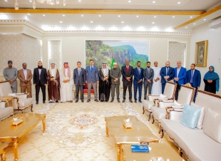 رئيس جمهورية صوماليلاند يستقبل وفد الإدارة العليا للمجلس الأعلى للاقتصاد العربي الإفريقي بالقصر الرئاسي