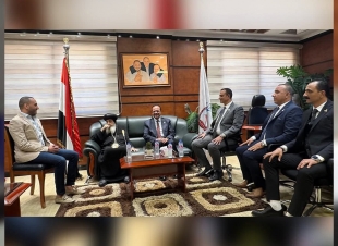 نيافه الأنبا دانيال مطران المعادي وتوابعها يزور النائب محمد تيسير مطر لتهنئته بعيد الأضحى المبارك